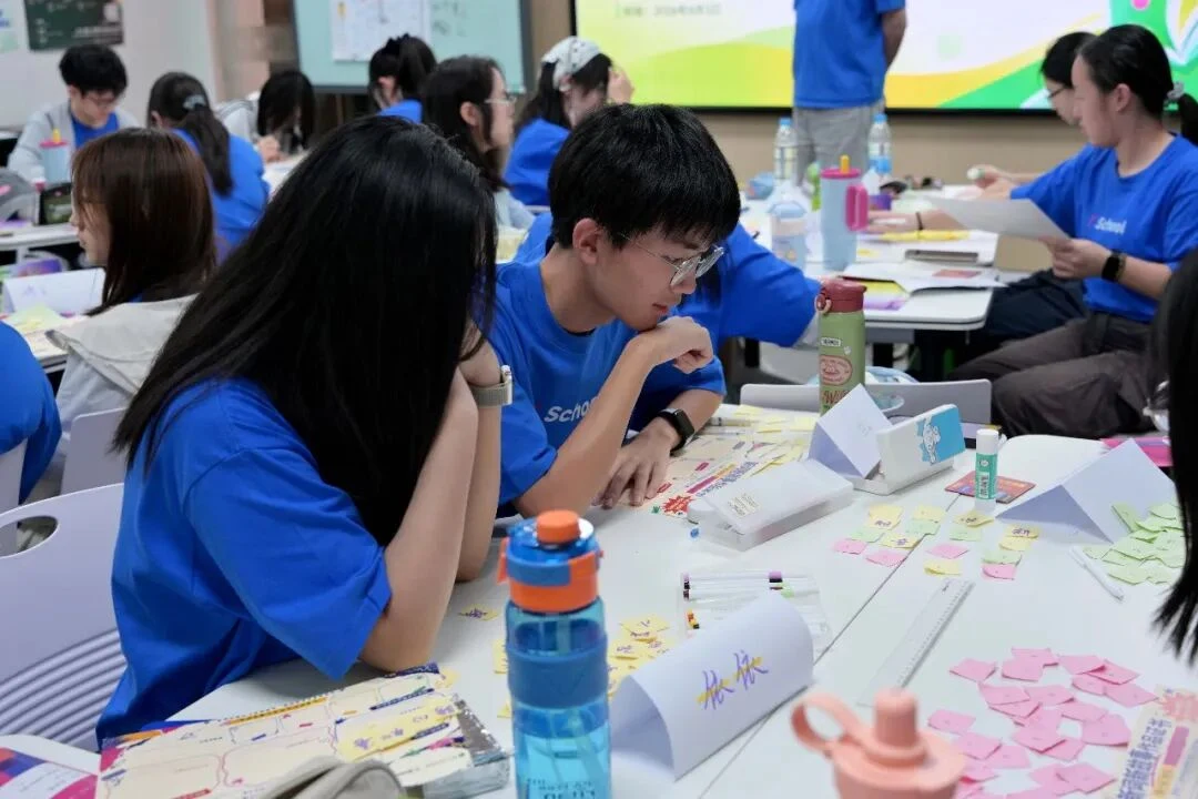 视错觉、催眠、从众陷阱！这个夏校藏着多少颠覆认知的实验｜T.School第七期心理学夏校开营纪实 · 活动照片