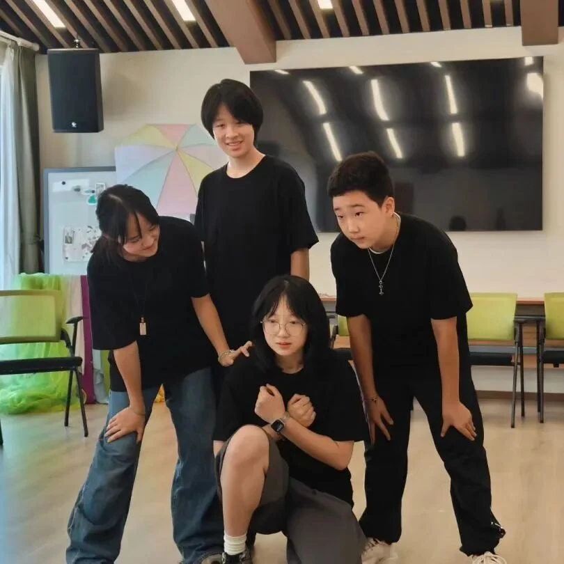 森林与自然重启感官，戏剧让热爱被看见｜2026 T.School艺术和心理学夏校·南京国庆营纪实 · 活动照片